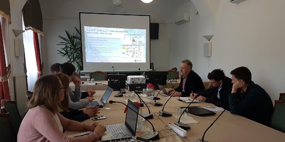 Újabb bemutatkozó a városi applikáció témában